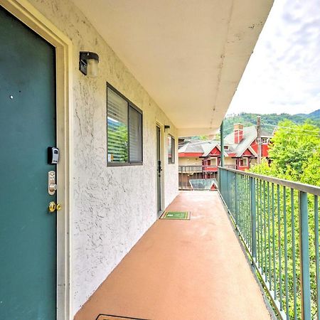 Condo With Balcony, Walk To Dtwn Gatlinburg Fun Exteriér fotografie