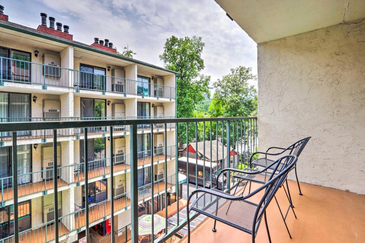 Condo With Balcony, Walk To Dtwn Gatlinburg Fun Exteriér fotografie